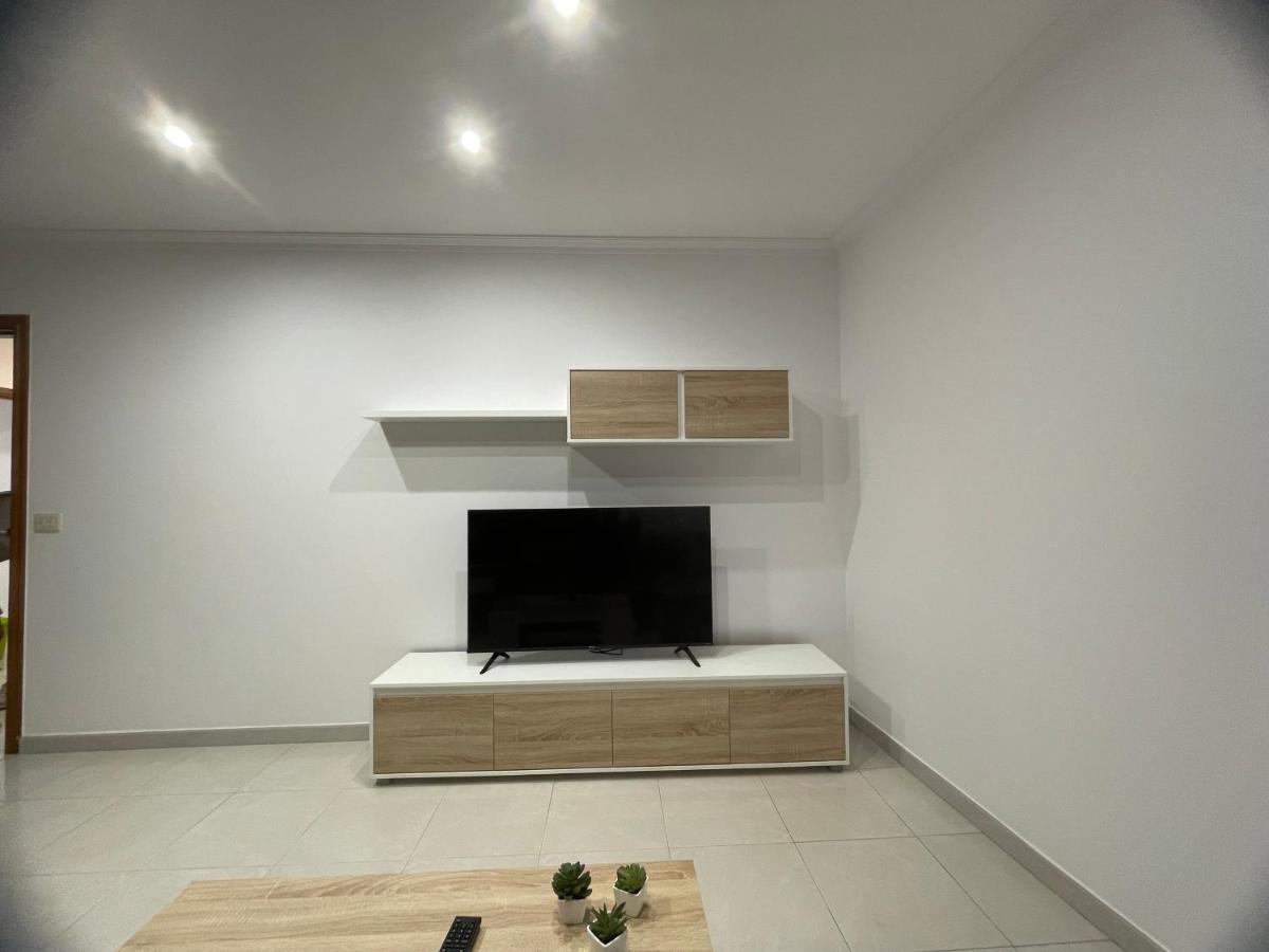 Apartamentos Demar Luis Casais O Grove Dış mekan fotoğraf