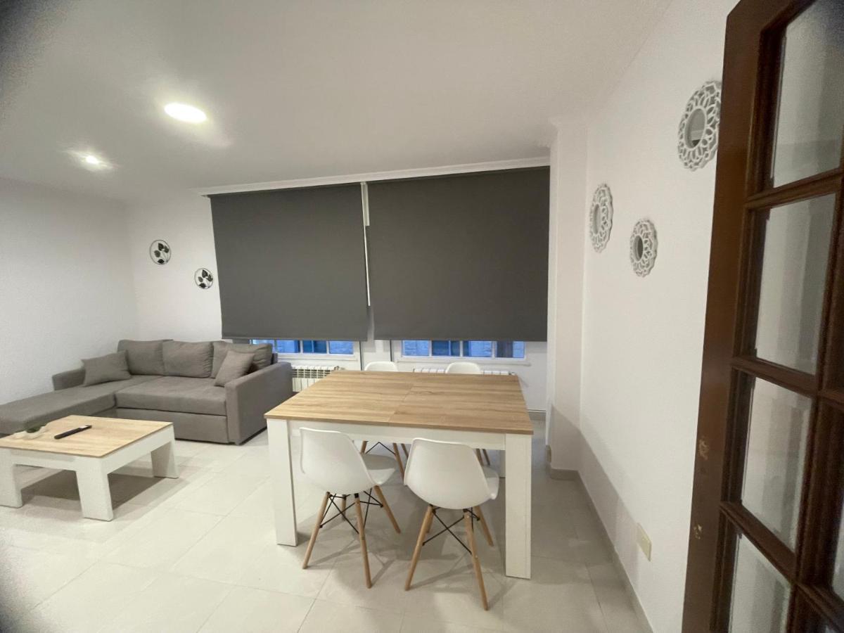 Apartamentos Demar Luis Casais O Grove Dış mekan fotoğraf