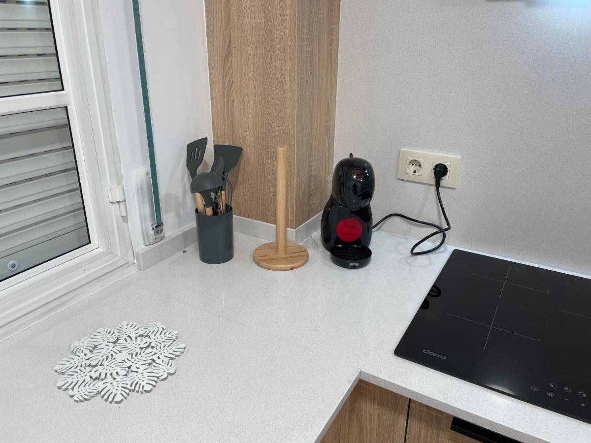 Apartamentos Demar Luis Casais O Grove Dış mekan fotoğraf