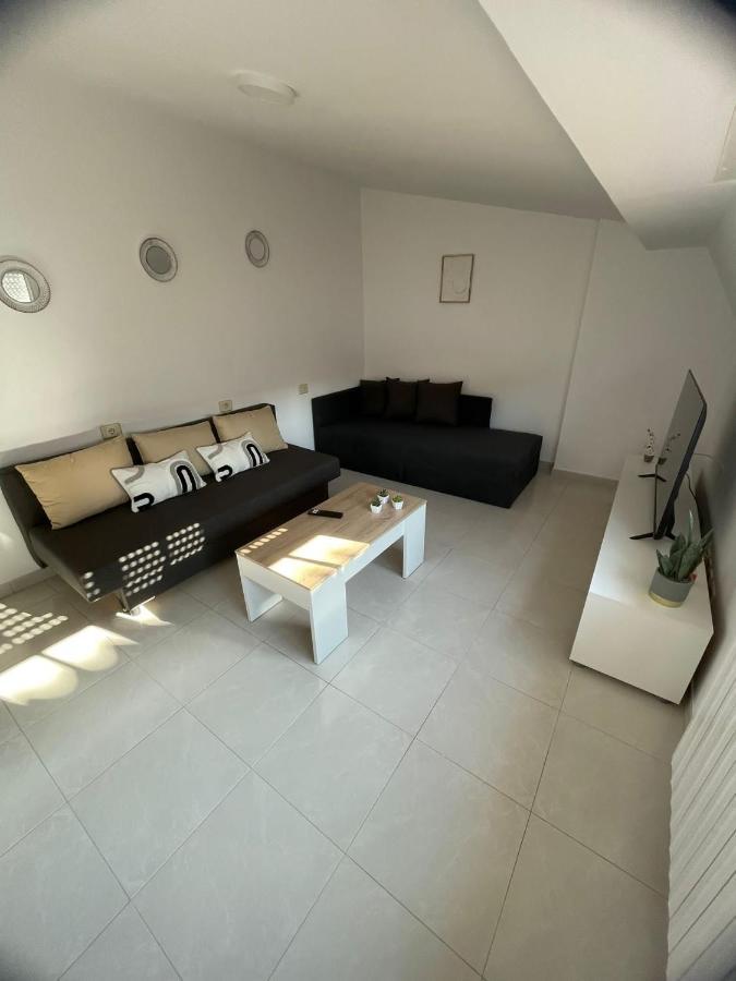 Apartamentos Demar Luis Casais O Grove Dış mekan fotoğraf