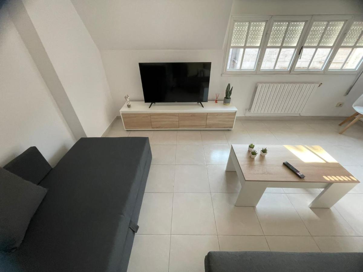 Apartamentos Demar Luis Casais O Grove Dış mekan fotoğraf