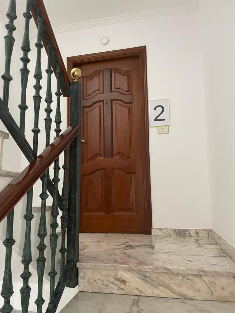 Apartamentos Demar Luis Casais O Grove Dış mekan fotoğraf