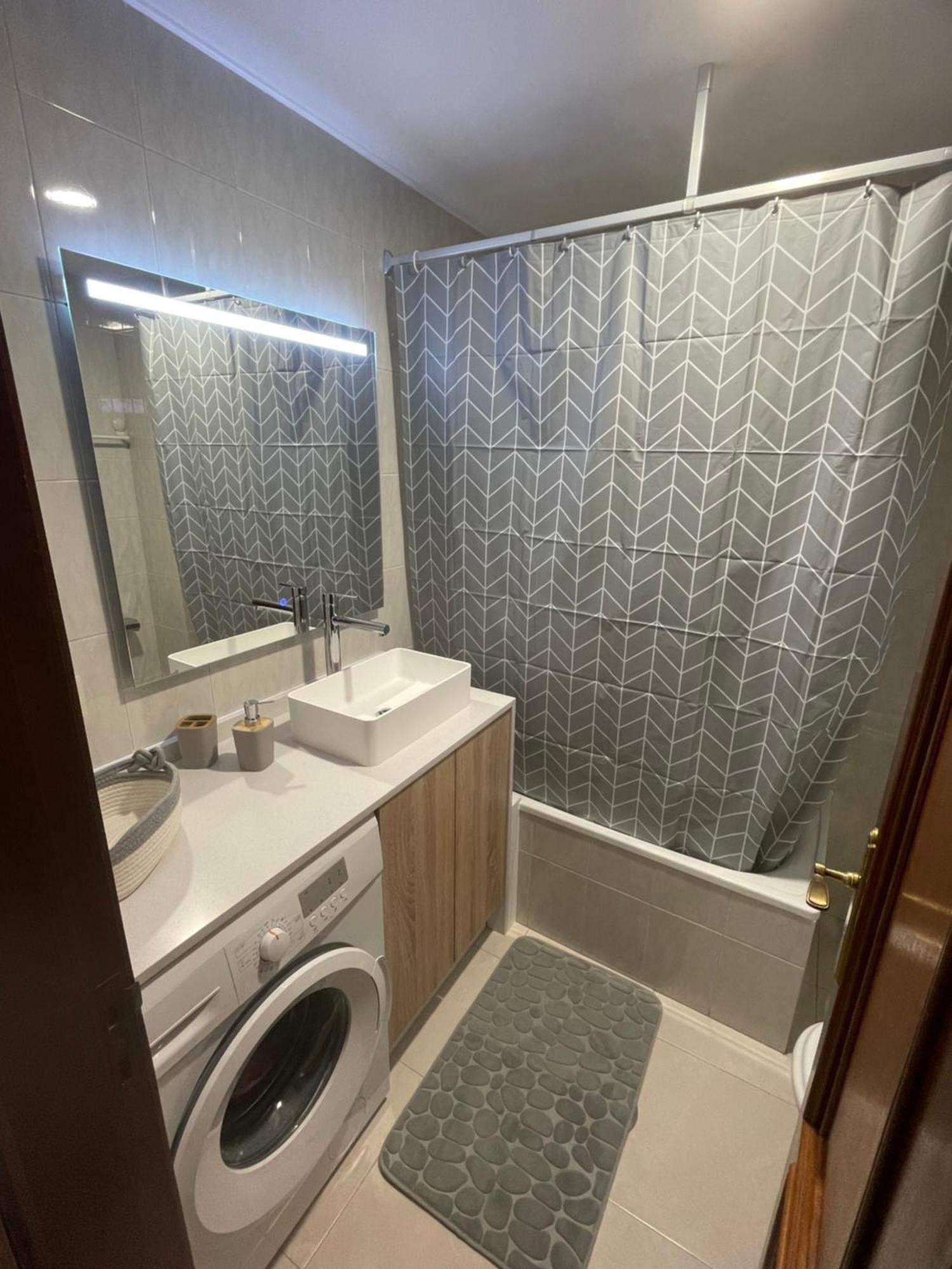 Apartamentos Demar Luis Casais O Grove Dış mekan fotoğraf