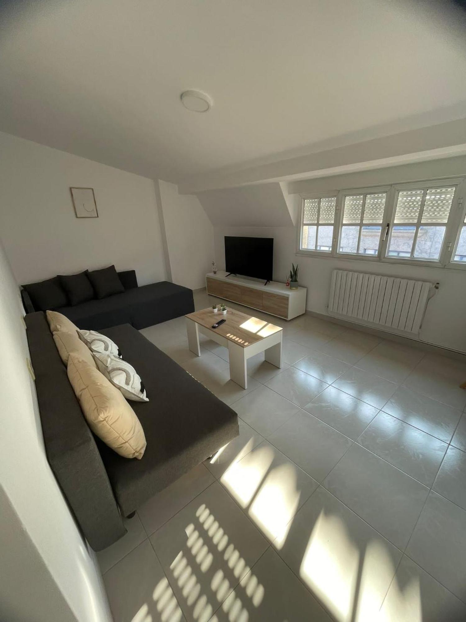 Apartamentos Demar Luis Casais O Grove Oda fotoğraf